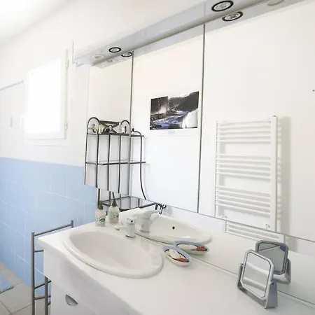Villa Calme Avec Piscine A