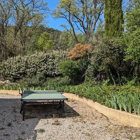 Calme Avec Piscine A *
